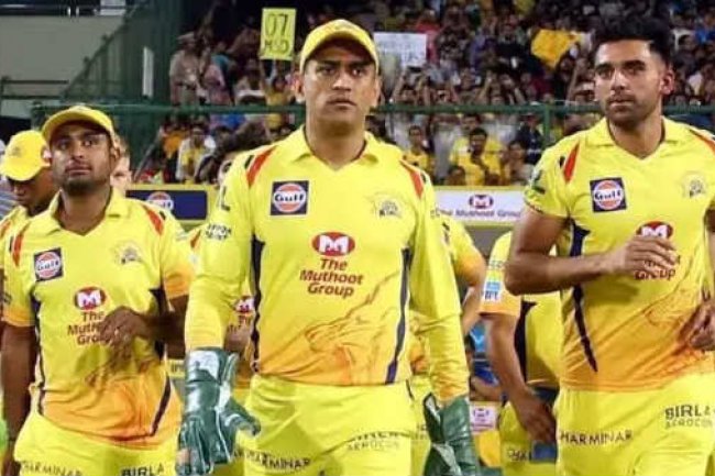 தமிழக வீரர்களை குறைத்து மதிப்பிட்ட தோனி.. செம பதிலடி!