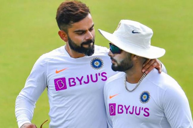 கோபத்தின் உச்சியில் கோலி.. முறைத்து பார்த்த ரோஹித்.. எல்லாத்துக்கும் காரணம் யார் தெரியுமா?