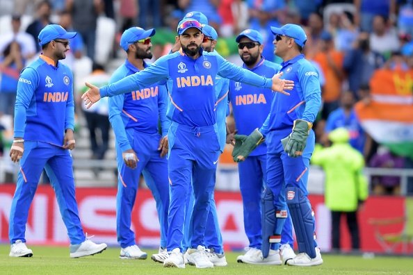 கோலியை விடாமல் துரத்தும் ஏழரை... தாக்கிய கவுதம் கம்பீர்