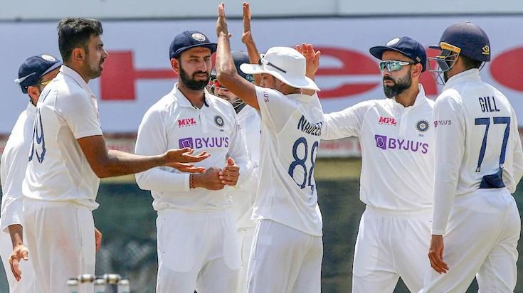 சக்ஸஸான ப்ளான் ‘பி’.. பந்துவீச்சில் அனுபவம் முழுவதையும் இறக்கிய கோலி.. 3ம் நாள் ஆட்டத்தின் முழு விவரம்