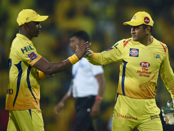 முக்கிய வீரரை அணியிலிருந்து நீக்கும் தோனி.. உள்ளே வரும் இளம் தமிழக வீரர்! 